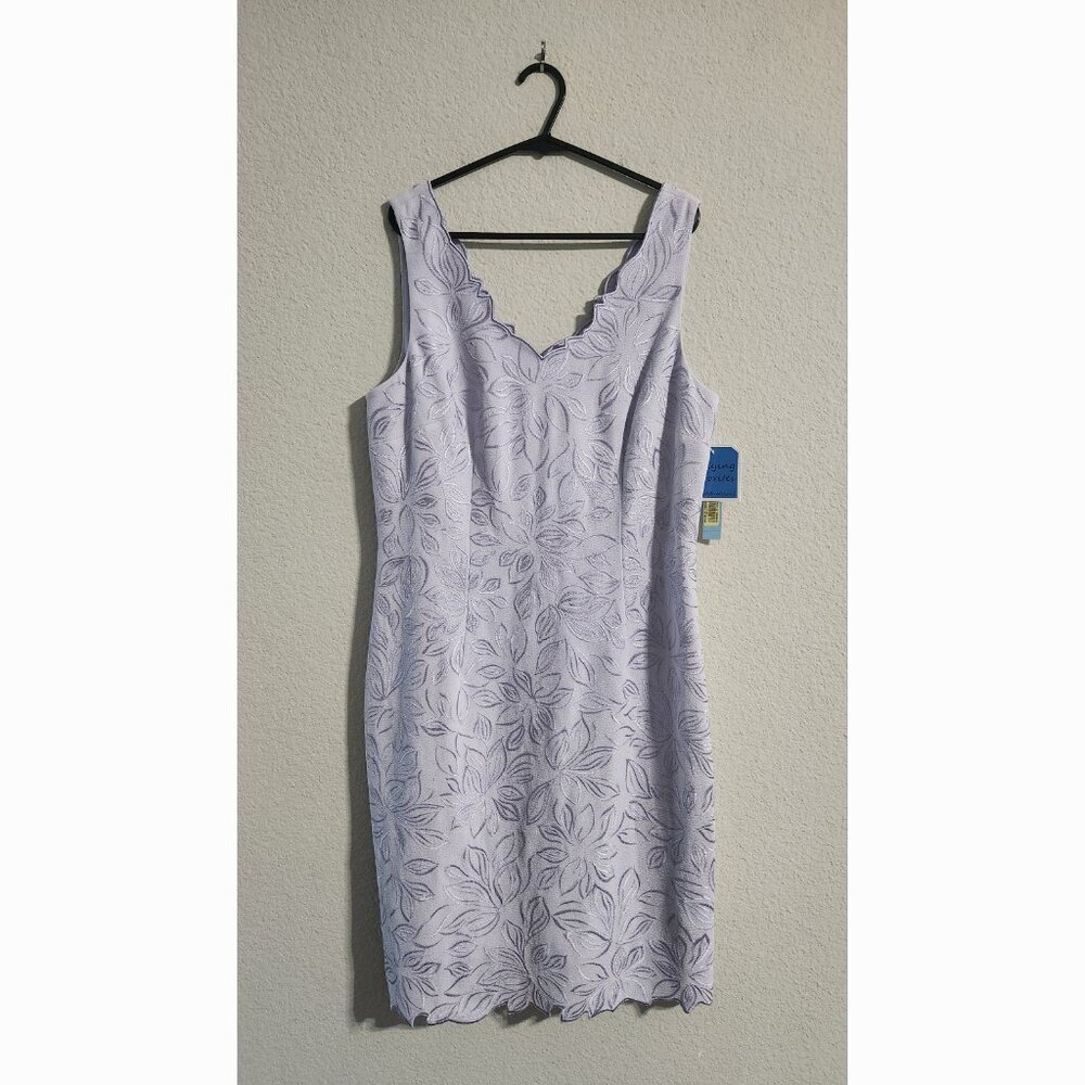 Antonio Melani Dress Womens size 8 Lilac Embroidered Leaves Scalloped Sheath NWT